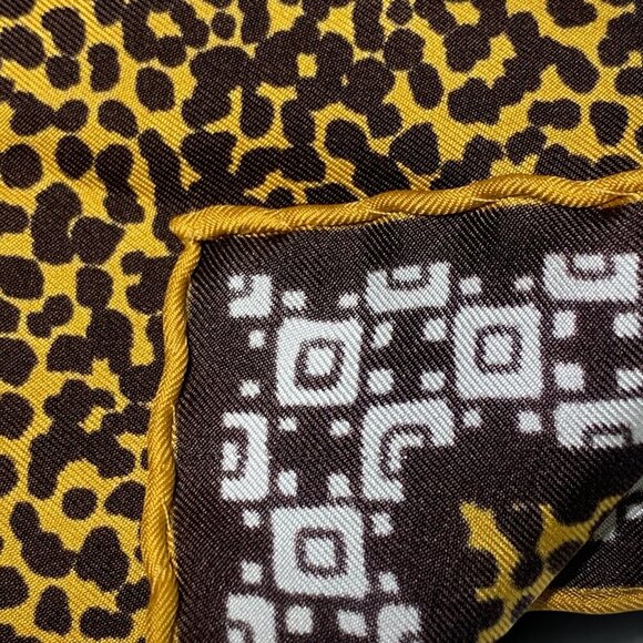 Roberto Cavalli Designer Silk Square Scarf Animal Print Gold Brown 34"x34" - Picture 10 of 10